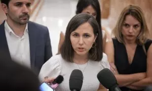 La secretaria general de Podemos, Ione Belarra, y otros diputados de su partido, en una imagen de archivo en el Congreso.