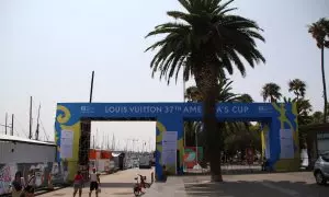 L'entrada del Race Village al Moll de la Fusta de Barcelona