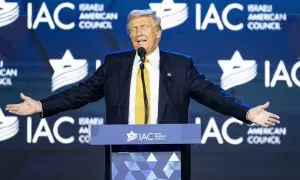 El expresidente estadounidense Donald Trump habla en la Cumbre Nacional del Consejo Israelí-Americano (IAC) celebrada en el Washington Hilton en Washington, DC, a 19 de septiembre de 2024.