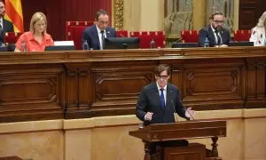 El president de la Generalitat, Salvador Illa, durante un pleno en el Parlament catalán. E.P./Alberto Paredes / Europa Press