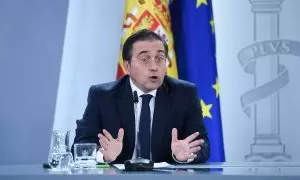 El ministro de Asuntos Exteriores, Unión Europea y Cooperación, José Manuel Albares, interviene durante una rueda de prensa posterior a la reunión del Consejo de Ministros, en el Palacio de La Moncloa, a 1 de octubre de 2024.