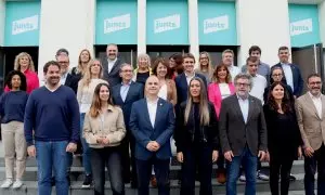 Fotografia de la candidatura encapçalada per Carles Puigdemont i Jordi Turull.