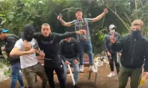 11/11/24 Captura del vídeoclip de rap que grabaron varios de los acusados y los menores ya condenados por el asesinato de Samuel