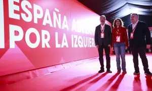 Santos Cerdán, María Jesús Montero y Juan Espadas, este viernes en el 41 Congreso Federal del PSOE en Sevilla.