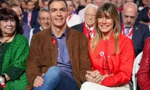 Pedro Sánchez y  Begoña Gómez en el congreso Federal del PSOE