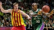 Unicaja fuerza el cuarto partido ante el Barça