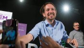 Podemos, a los socialistas: "No tenéis que conformaros con una calamidad como Pedro Sánchez"