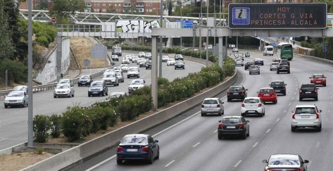 Escasas incidencias en las carreteras en la primera salida del verano