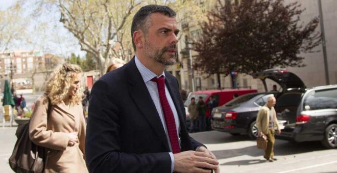 La jueza Lamela pone en libertad al exconseller Santi Vila tras pagar la fianza