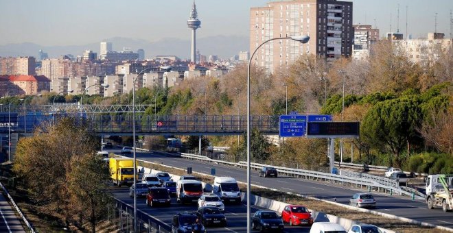 La UE logra un acuerdo para recortar las emisiones de efecto invernadero de los coches en 2030