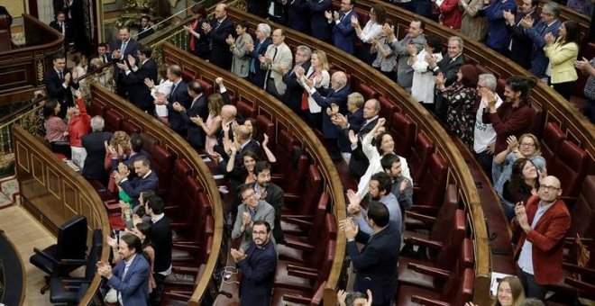 El diálogo en Catalunya, un Gobierno plural y el gasto público: las peticiones de los grupos que apoyaron la moción de censura