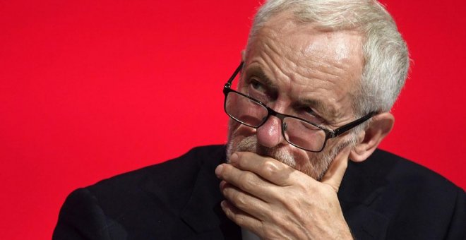 Corbyn apoyará un segundo referéndum del Brexit si se lo piden sus bases