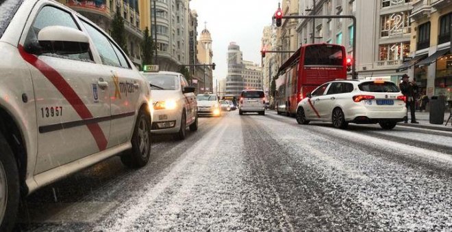 Un accidente múltiple con 40 heridos obliga a cortar la A-1 durante más de cuatro horas