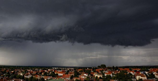 Las temperaturas bajan el sábado en casi todo el país menos Levante pero suben el martes