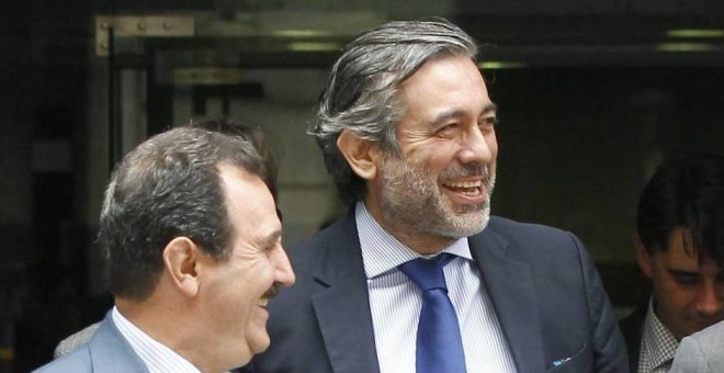 Enrique López estuvo imputado por cuadruplicar la tasa alcoholemia y conducir sin casco en pleno centro de Madrid