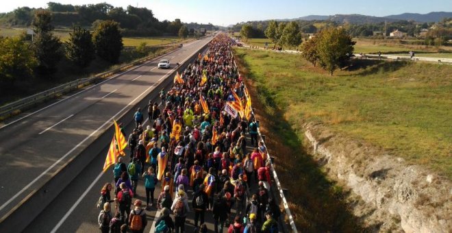 Milers de persones se sumen a les cinc Marxes per la Llibertat