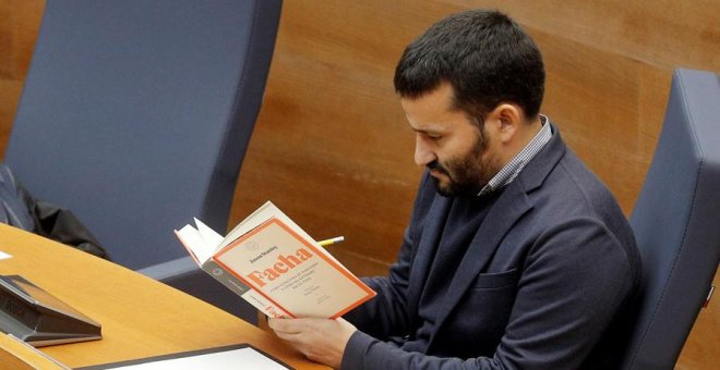 El subliminal mensaje de un conseller valenciano a un diputado de Vox