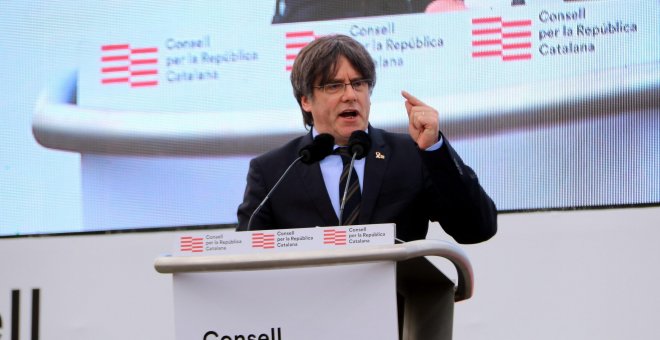 Puigdemont refreda la negociació per calmar les bases independentistes, en espera que fixi posició dimarts