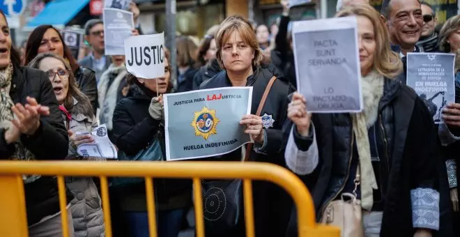 Los letrados en huelga mantienen el paro tras no llegar a un acuerdo con Justicia después de 16 horas de reunión