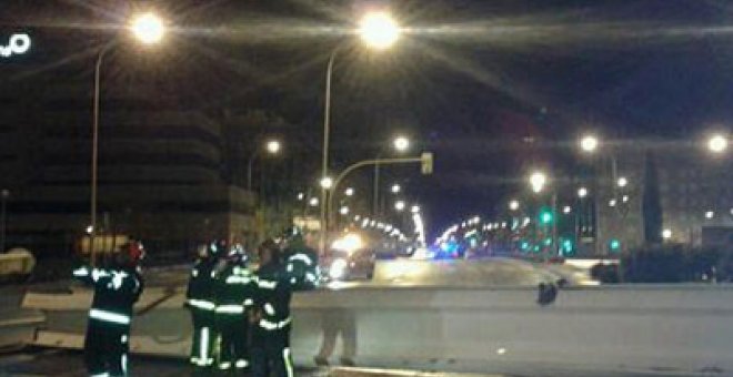 El viento derriba un obelisco de más de 30 toneladas en Madrid