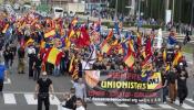 Concentración ultra frente a la sede de la Generalitat en Madrid