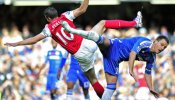 El Arsenal azota Stamford Bridge