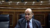 Guindos asegura que "la secesión no entra en el esquema de los inversores"