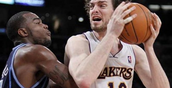 Gasol y Bryant evitan la sorpresa