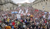 Feijóo discrimina a los centros públicos al repartir portátiles