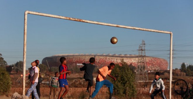 El fútbol baja a la mina