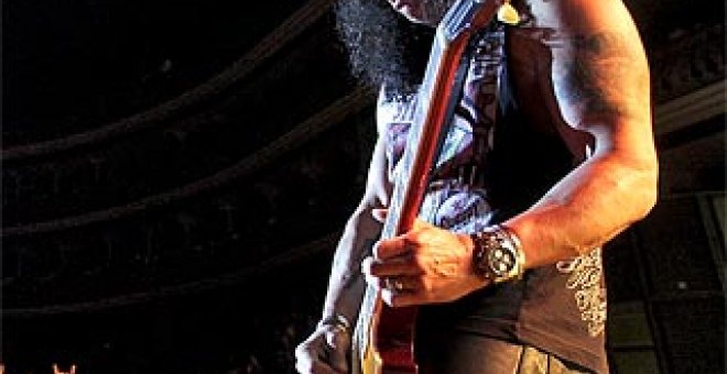 Slash presenta en Moscú su primer álbum en solitario