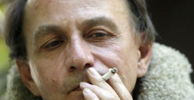 Houellebecq consulta la Wikipedia