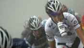 Andy Schleck, expulsado por irse de copas