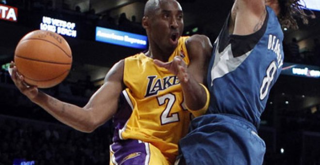 Bryant lidera la octava de los Lakers