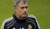 Mou sólo habla con 'dios'