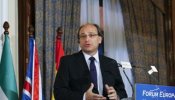 Peter Caruana: "Gibraltar dejará de ser un paraíso fiscal en enero"