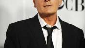 Warner Bros fulmina a Charlie Sheen