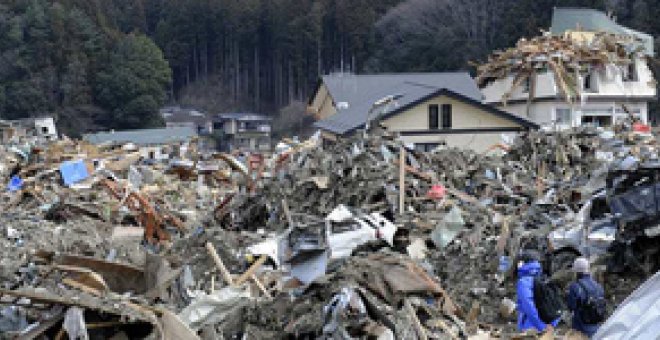 El tsunami se tragó hasta 40 km de tierra japonesa