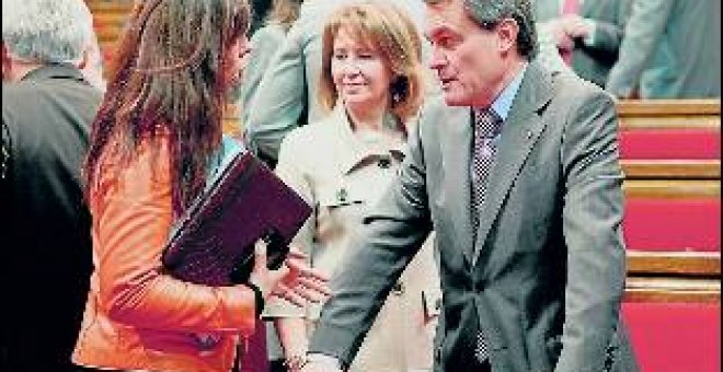 El amago de rebaja del IRPF a las rentas más altas acerca al Govern y el PP