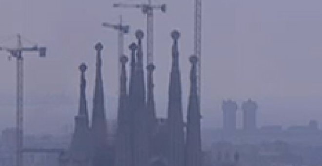 La Sagrada Familia se salva de las llamas