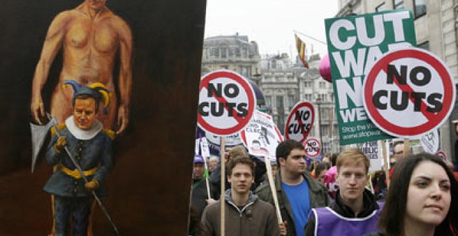 Europa imita la protesta que frenó a Sarkozy