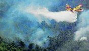 El fuego de Eivissa, estable tras tres días sin control