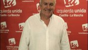 Cayo Lara: "La rebaja del IVA es un regalo a la banca y a los promotores"