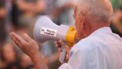 Los abuelos del 15M preparan una acampada frente al Congreso