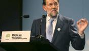 Rajoy reclama más medios contra la violencia de género