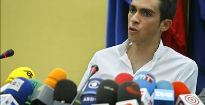 Contador se ve en un Astana totalmente nuevo