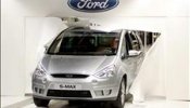 Ford perdió 380 millones de dólares en el tercer trimestre y mejora sus resultados