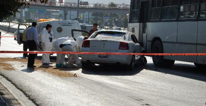 Asesinan a tiros a un periodista mexicano en el oeste del país