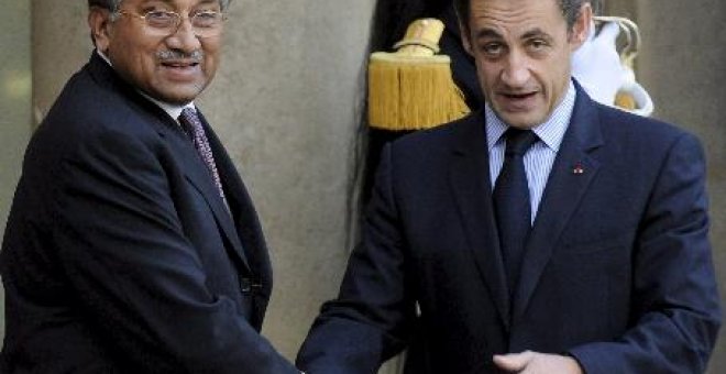 Musharraf recibe el apoyo de Sarkozy en la lucha contra el terrorismo