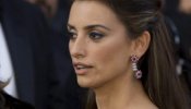 Penélope Cruz entrega el Óscar a la Mejor Película Extranjera a "Los Falsificadores"